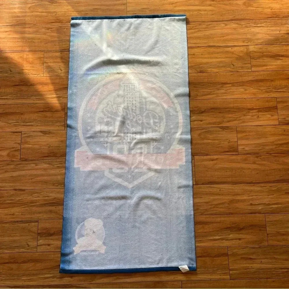 New Dodgers Stadium 60th Anniversary Towel Official - Picture 4 of 5